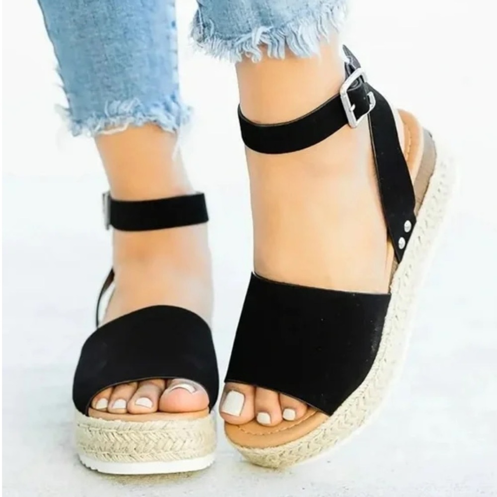 Soda Topic Open Toe Buckle Ankle Strap Espadrilles Platform Wedge Sandal 8.5